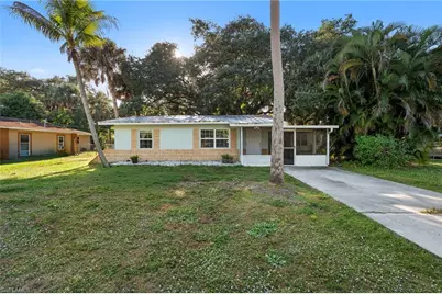 236 Delray Ave, Fort Myers, FL 33905 - Photo 1