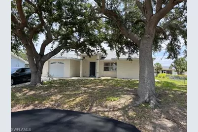 149 Salem Ave NW, Port Charlotte, FL 33952 - Photo 1