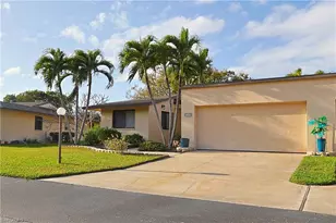 5852 Wild Fig Ln, Fort Myers, FL 33919 - Photo 1