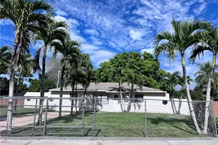 614 6th Ave Cir, Immokalee, FL 34142 - Photo 1