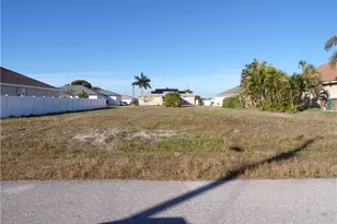 105 NW 9th Terrace, Cape Coral, FL 33993 - Photo 1