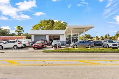 2308 Fowler St, Fort Myers, FL 33901 - Photo 1