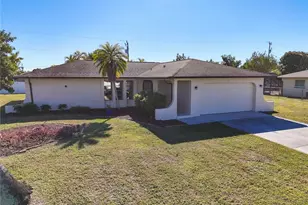920 SE 17th Terrace, Cape Coral, FL 33990 - Photo 1