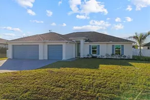 3586 NE 9th Pl, Cape Coral, FL 33909 - Photo 1