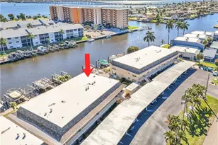 4229 SE 19th Pl, Cape Coral, FL 33904 - Photo 1