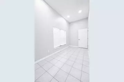 2706 SE Santa Barbara Pl #1, Cape Coral, FL 33904 - Photo 1
