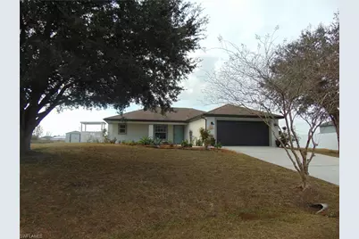 9012 E Mac Ct, Labelle, FL 33935 - Photo 1