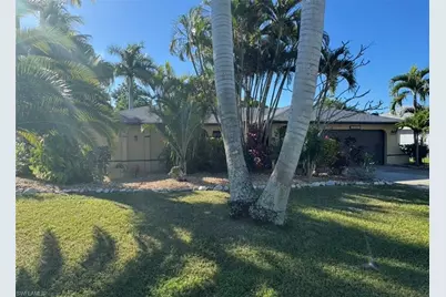 1708 SE 8th St, Cape Coral, FL 33990 - Photo 1