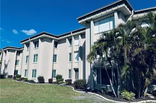 2264 Winkler Ave, Fort Myers, FL 33901 - Photo 1