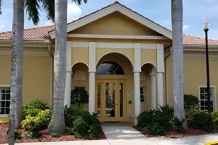 4199 Bellasol Cir, Fort Myers, FL 33916 - Photo 1