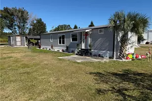 1011 Della Tobias Ave, Clewiston, FL 33440 - Photo 1