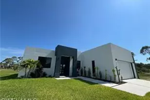 2716 NW 22nd St, Cape Coral, FL 33993 - Photo 1