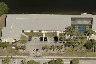 913 Gleason Pkwy, Cape Coral, FL 33914 - Photo 1