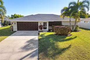 928 SW 52nd St, Cape Coral, FL 33914 - Photo 1