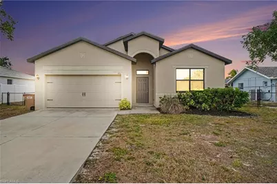926 SW 32nd Ter, Cape Coral, FL 33914 - Photo 1