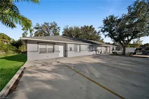 1407 SE 24th Ave, Cape Coral, FL 33990 - Photo 1