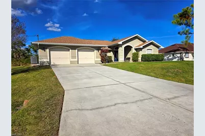 1625 N Gator Cir, Cape Coral, FL 33909 - Photo 1