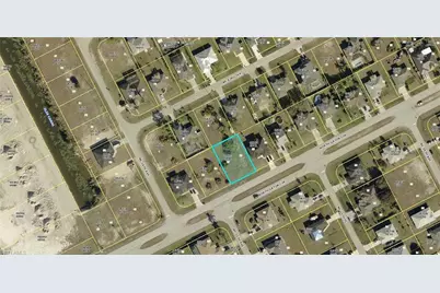 1409 N Gator Cir, Cape Coral, FL 33909 - Photo 1