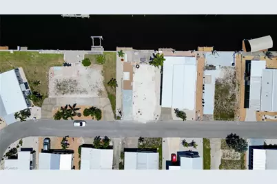 4932 Gulfgate Ln, Saint James City, FL 33956 - Photo 1