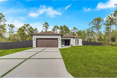 802 W 13th St, Lehigh Acres, FL 33972 - Photo 1