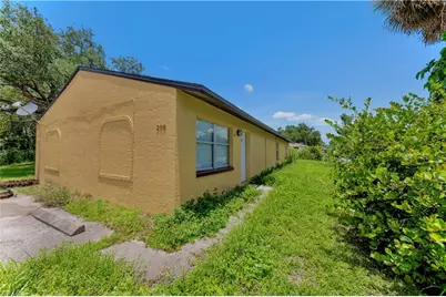 210 Charlotte Ave, Fort Myers, FL 33916 - Photo 1