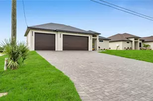 1717 NW 2nd St, Cape Coral, FL 33993 - Photo 1