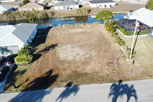 8 SE 8th Pl, Cape Coral, FL 33990 - Photo 1