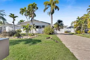 465 Donora Blvd, Fort Myers Beach, FL 33931 - Photo 1