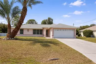 755 Arundel Cir, Fort Myers, FL 33913 - Photo 1