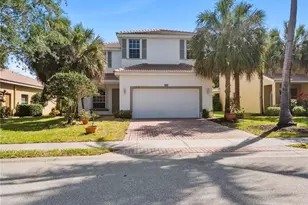 2557 Keystone Lake Dr, Cape Coral, FL 33909 - Photo 1