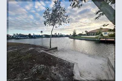 402 NW 34th Pl, Cape Coral, FL 33993 - Photo 1