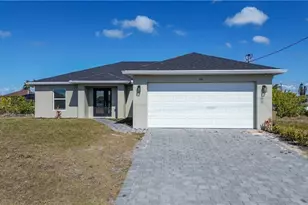 331 NE 25th St, Cape Coral, FL 33909 - Photo 1