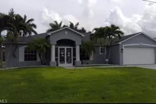 115 SE 39th St, Cape Coral, FL 33904 - Photo 1