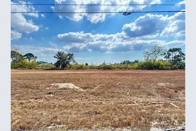 1818 NW 27th St, Cape Coral, FL 33993 - Photo 1