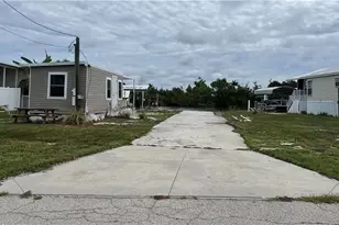 3900 Royal Palm Dr, Saint James City, FL 33956 - Photo 1