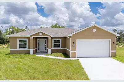 437 Mercedes Ct, Lehigh Acres, FL 33972 - Photo 1