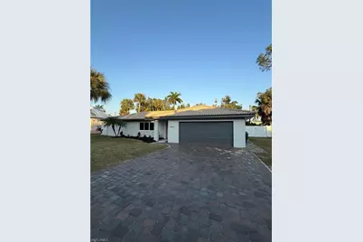 14821 Martin Dr, Fort Myers, FL 33908 - Photo 1