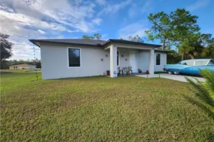 5028 S Obispo Cir, Labelle, FL 33935 - Photo 1