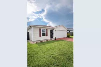 1908 NE 2nd Pl, Cape Coral, FL 33909 - Photo 1