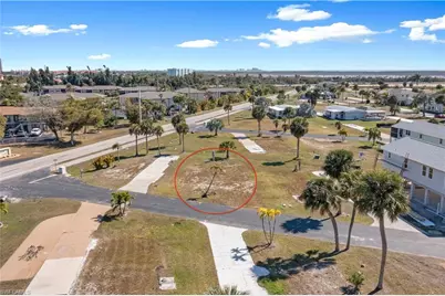 13621 Sora Dr, Fort Myers, FL 33908 - Photo 1