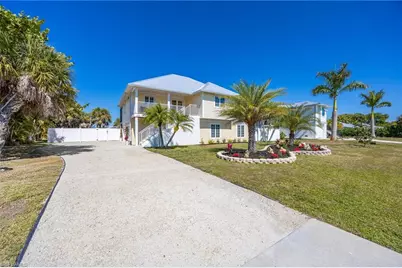 425 Lake Murex Cir, Sanibel, FL 33957 - Photo 1