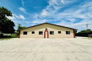 709 SE 8th Terrace, Cape Coral, FL 33990 - Photo 1