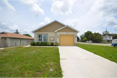 2197 Davis Ct, Fort Myers, FL 33916 - Photo 1