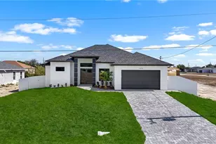 1615 NE 1st Ave, Cape Coral, FL 33909 - Photo 1