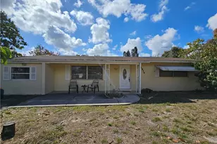1514 Markdale St E, Lehigh Acres, FL 33936 - Photo 1