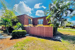 5205 Cedarbend Dr, Fort Myers, FL 33919 - Photo 1