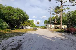 2302 Co Rd 78, Labelle, FL 33935 - Photo 1