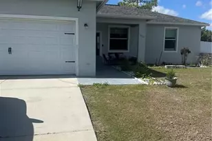 5029 S Peachtree Cir, Labelle, FL 33935 - Photo 1