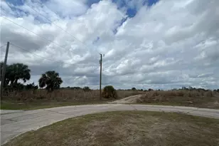 7025 Beaver Cir, Labelle, FL 33935 - Photo 1