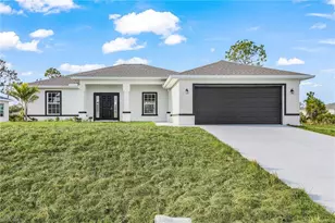 1704 NE 33rd Ln, Cape Coral, FL 33909 - Photo 1